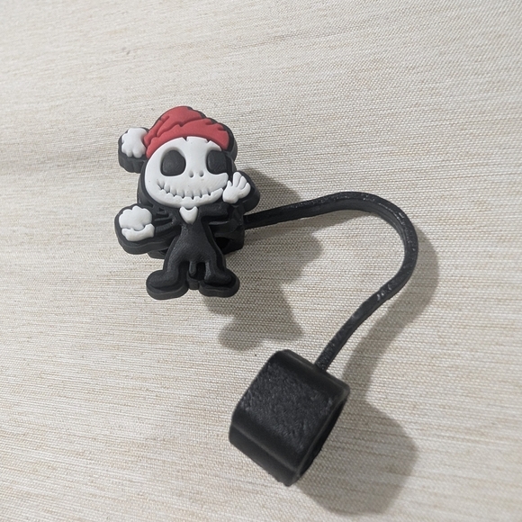 🛍️4 For $15🛍️Disney The Nightmare Before Christmas Black and Red Straw Topper - Picture 3 of 6